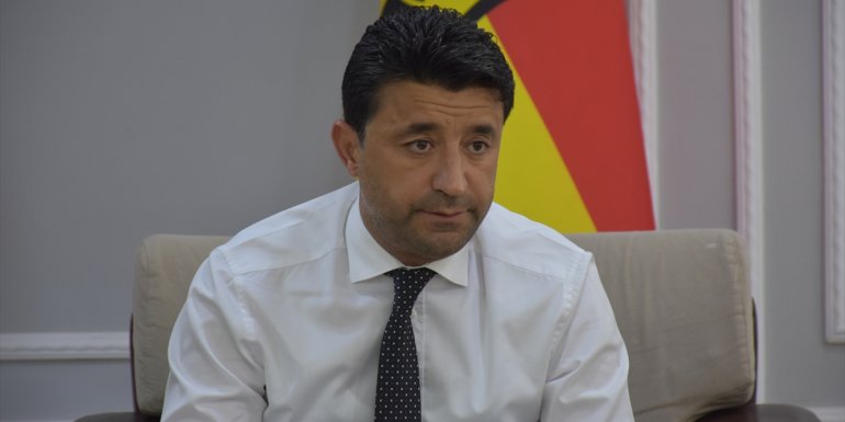 Yeni Malatyaspor Kulübü Başkanı Hacı Ahmet Yaman, basın mensuplarına konuştu: