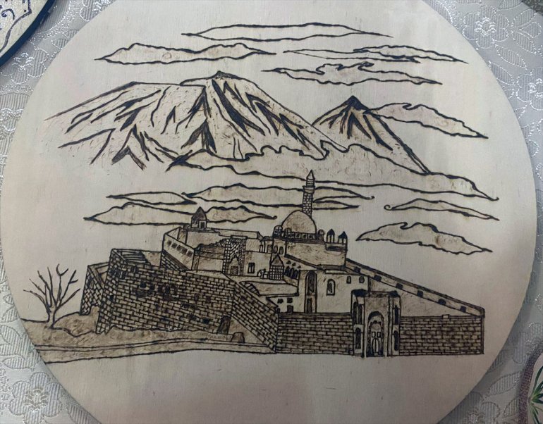 denetimli serbestlikten hükümlüler resimlerden yaptıkları Ağrı