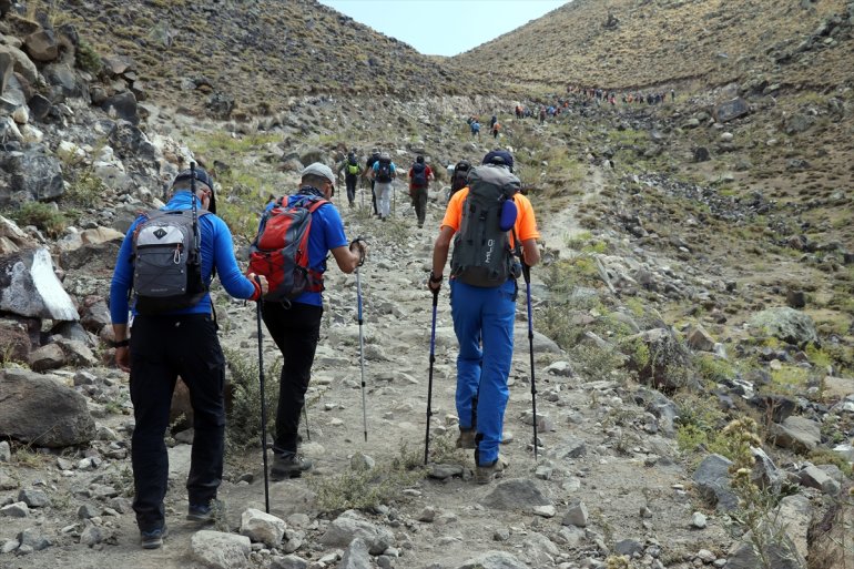 Salgın sonrası dağcılık ve doğa sporlarına ilgi arttı