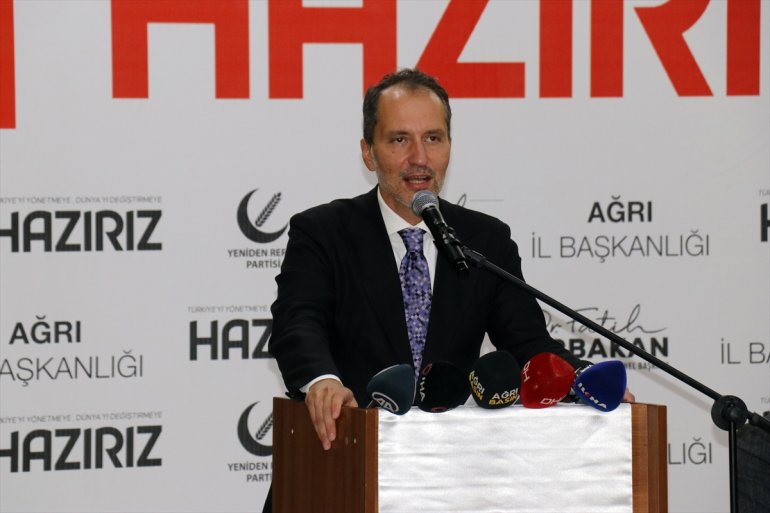 il - Başkanı AĞRI Erbakan, Yeniden konuştu Partisi partisinin Refah Genel kongresinde 2