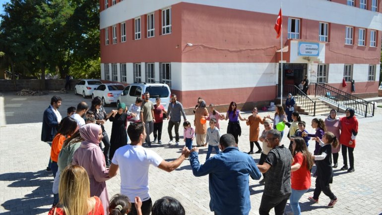 Ahlat Gençlik Merkezi özel öğrenciler için etkinlik düzenledi1