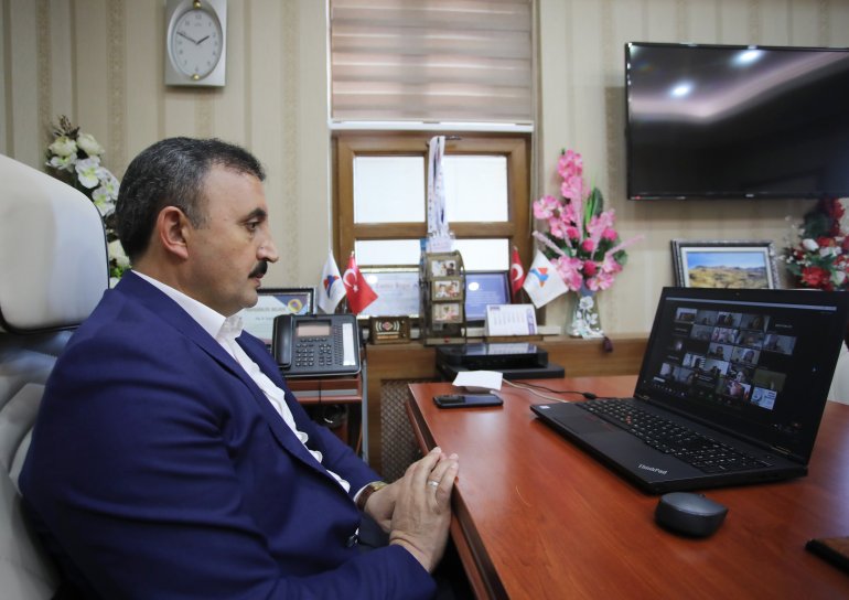 AİÇÜ, YÖKAK Kalite Buluşmaları Toplantısına Katıldı3