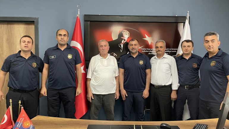 "Ateş savaşçısı" dede ve babalarının mesleğini gururla sürdürüyorlar