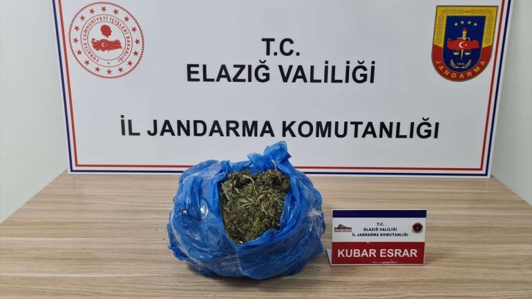 Elazığ'da 2 kilo 100 gram esrar ele geçirildi