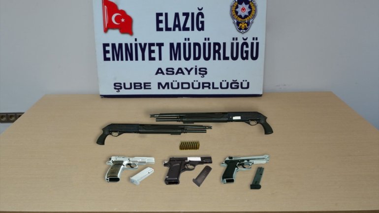 Elazığ'da asayiş uygulamalarında yakalanan 11 kişi tutuklandı