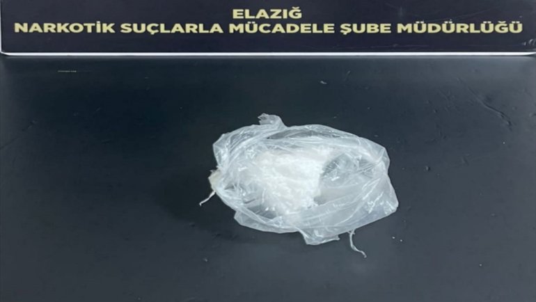 Elazığ'da uyuşturucu operasyonunda 2 zanlı yakalandı