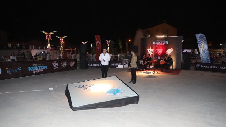 Hakkari'de "sahne sırası sende" yarışması sona erdi