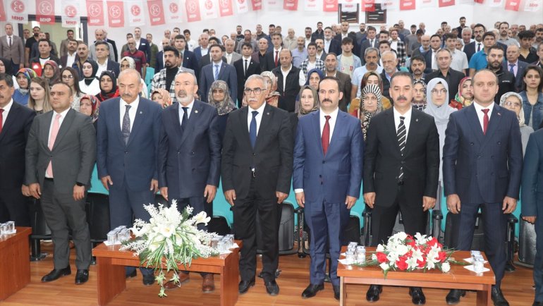 MHP Genel Başkan Yardımcısı Yıldırım, Erzincan'da partililerle bir araya geldi