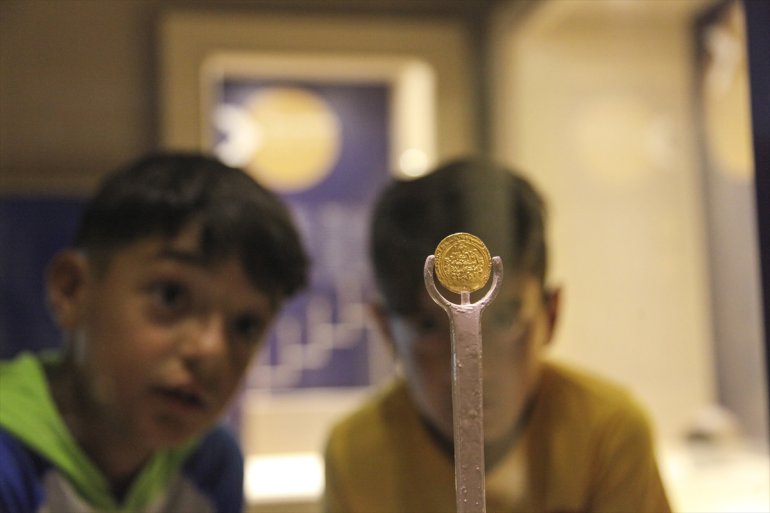 Ahlat altın dönemine Sultan sikke sergileniyor Müzesi