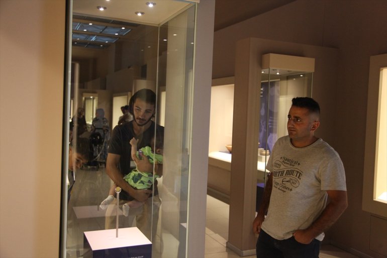 Ahlat ait sergileniyor Alparslan altın dönemine sikke Müzesi