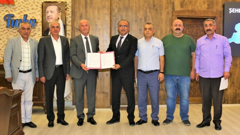 Tuşba Belediyesi ile Hizmet-İş Sendikası arasında ek protokol imzalandı