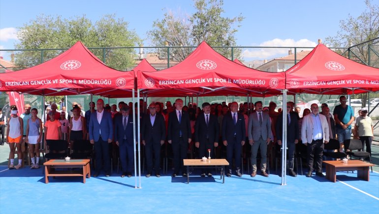 Uluslararası Erzincan Ergan Cup Tenis Turnuvası başladı