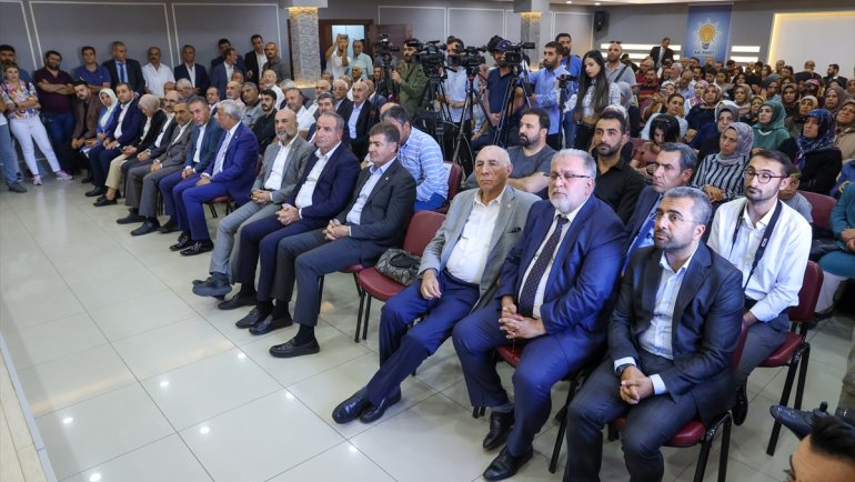 AK Parti Genel Başkanvekili Kurtulmuş, Van'da konuştu: