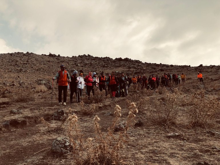 Ağrı Dağı zirvesine çıkmak isteyen kadın dağcılara fırtına engel oldu4