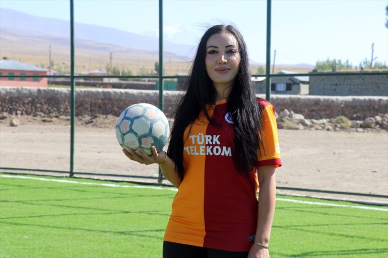 köyü - güzelleşiyor hizmetlerle muhtarın AĞRI Kadın 15