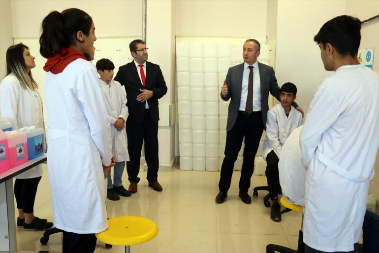 lise temizlik Okulların öğrencileri - üretiyor AĞRI ürünlerini 14