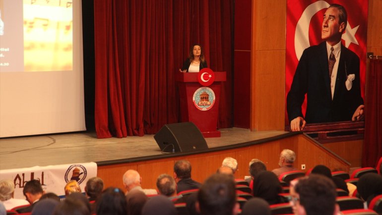 Ahlat'ta 'Dervişoğlu Kavalcı Recep' konulu konferans düzenlendi