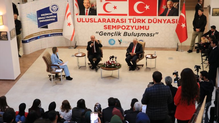 KKTC Cumhurbaşkanı Tatar, Erzincan'da gençlerle buluştu: