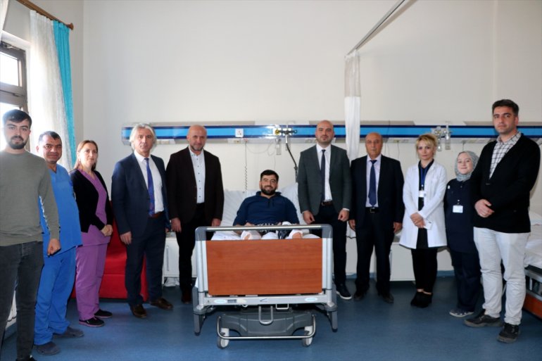 - kavuştu ERZURUM futbolcu, Ağrılı menisküs ile getirilen ABD