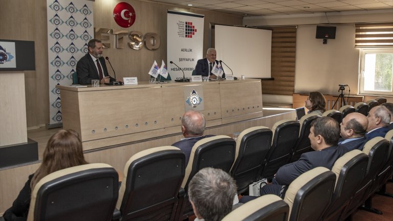 Erzurum'da 'Neden Kurumsal Yönetim?' paneli düzenlendi
