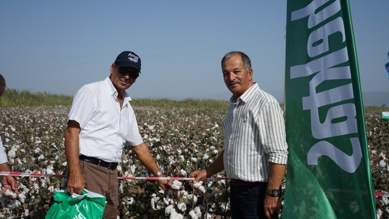 Hektaş'ın yeni pamuk tohumu "Volkan", Egeli çiftçilere tanıtıldı