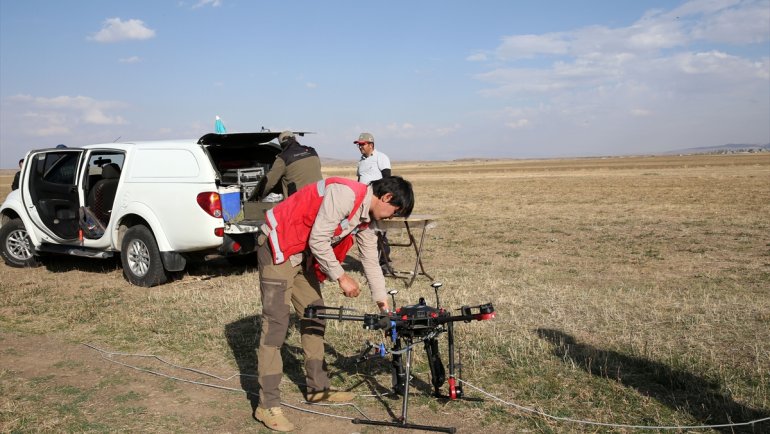 Malazgirt Savaş alanı drona entegre edilen "manyetometre cihazı" ile tespit ediliyor