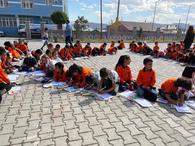 Öğrenciler hayvanlar için çizdi4