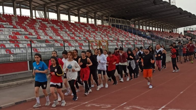 Van Büyükşehir Belediyesinin hazırlık kursları 59 öğrenciyi üniversiteli yaptı