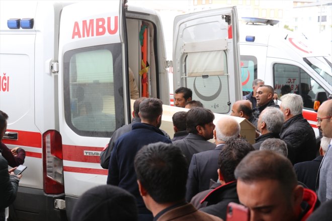 hayatını Trafik teslim - edildi cenazeleri ailelerine kaybedenlerin kazasında AĞRI 8