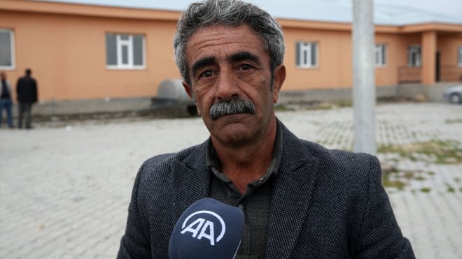 Kuduz nedeniyle ölen çocuğun arkadaşları sahipsiz köpek sorununun çözülmesini istiyor