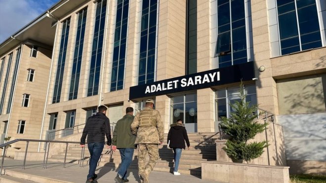 Bitlis'teki cinayetin zanlısı Van'da yakalandı