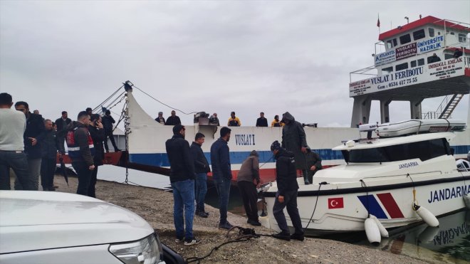 Elazığ'da teknesiyle baraj gölüne açılan balıkçı kayboldu