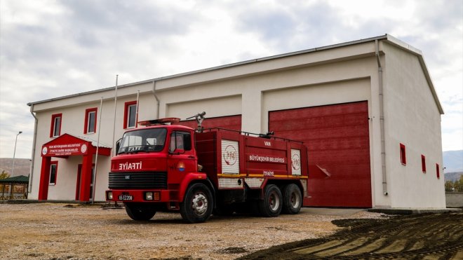 Erçek'te yeni itfaiye binası hizmete açıldı
