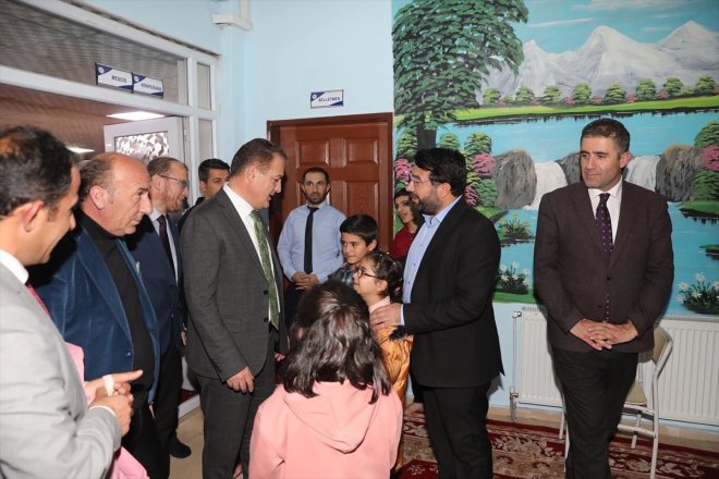 araya amirleri, Hakkari