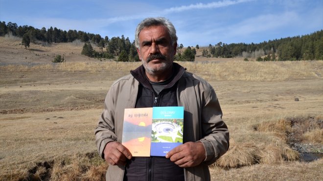 Memleketinin güzelliklerini dörtlüklerle anlatan Karslı çobanın "şiir" tutkusu