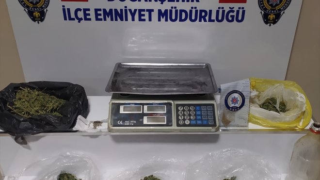 Malatya'da uyuşturucu operasyonunda yakalanan zanlı tutuklandı