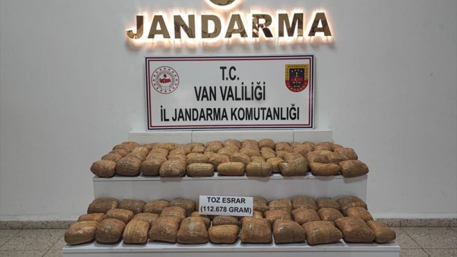 Van'da 112 kilo 678 gram esrar ele geçirildi