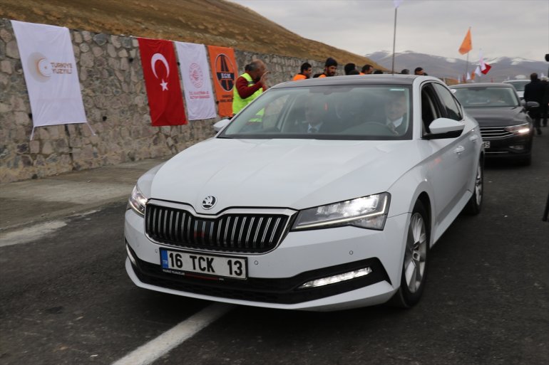 Ağrı-Hamur-Tutak-Patnos kara yolu ulaşıma açıldı2