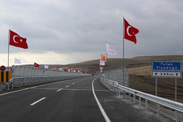 Ağrı-Hamur-Tutak-Patnos kara yolu ulaşıma açıldı8