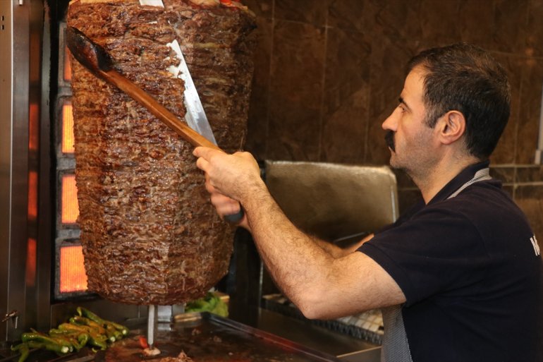 Ağrı yaprak dönerinin ünü tescille daha da yayılacak1