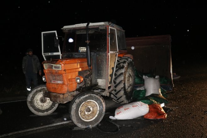 Ağrı'da zincirleme trafik kazasında 3 kişi yaralandı