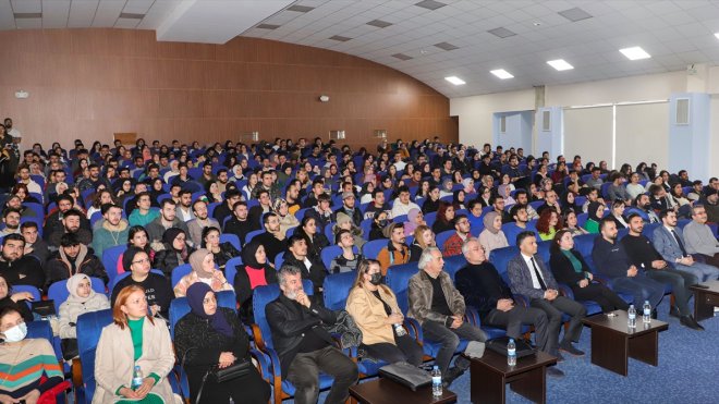 Atatürk Üniversitesinde 2. Öğrenci Şurası düzenlendi 1