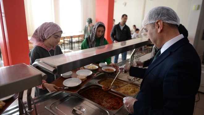 Bingöl'de 10 bin 565 öğrenciye ücretsiz yemek veriliyor