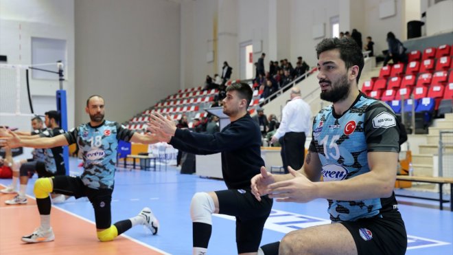 TÜRŞAD, şehit ve gazilerin ismi yazılı formayla sahaya çıkıyor