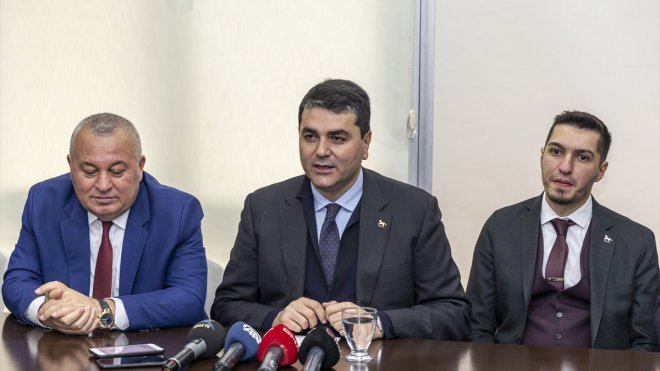 DP Genel Başkanı Uysal, Erzurum'da gazetecilerle bir araya geldi: