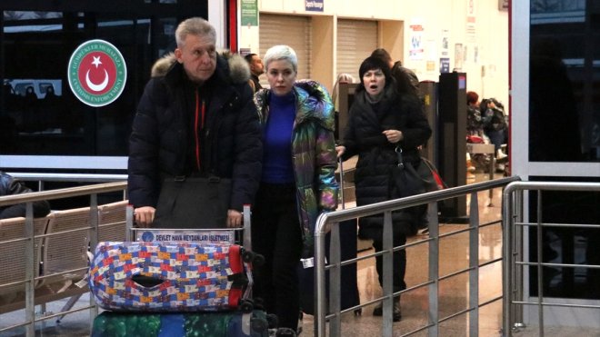 Yılbaşını Palandöken'de geçirmek isteyen Rus turistler Erzurum'a gelmeye başladı