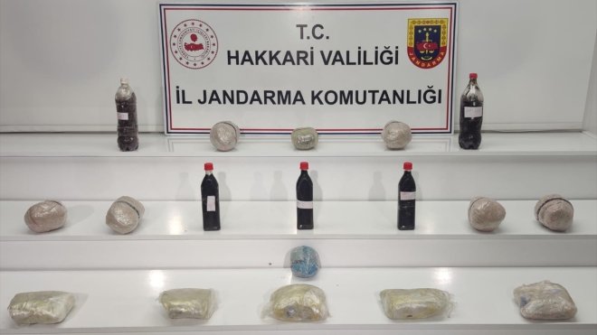 Hakkari'de 17 kilo 500 gram uyuşturucu ele geçirildi