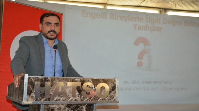 Hakkari'de "Çocuğunu tanı" konulu konferans düzenlendi