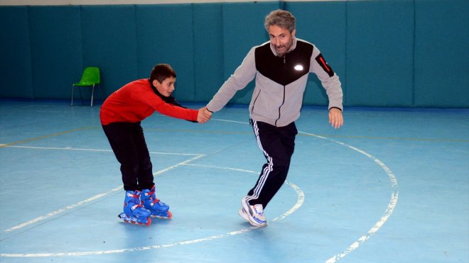 Kars'ta kapalı kapılar ardında engelli çocuk kalmıyor
