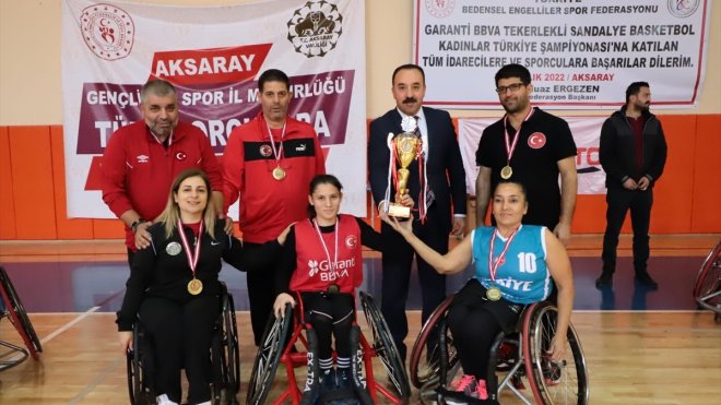 Tekerlekli Sandalye Basketbol Kadınlar Türkiye Şampiyonası'nda birincilik Ege'nin oldu